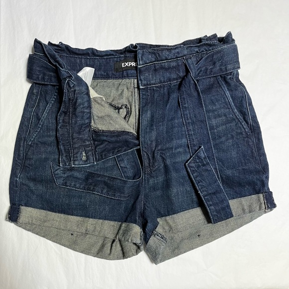 Express jean shorts size 6 - Picture 2 of 6